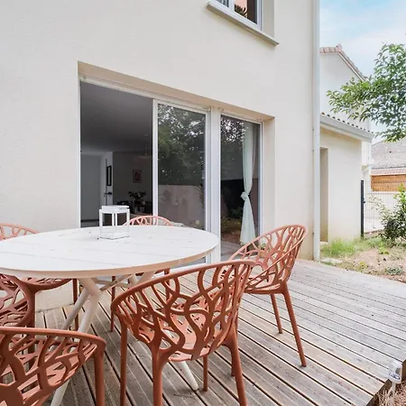 Casa vacanze Cosy & Neuve Pres Toulouse *