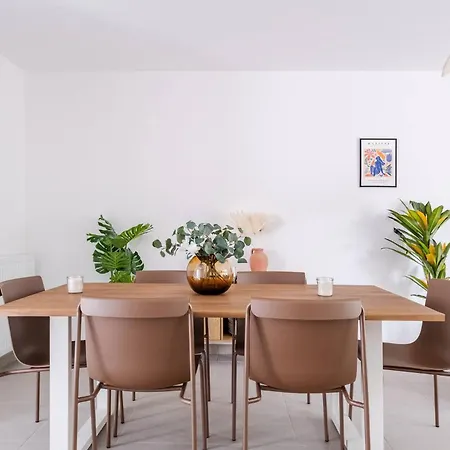 Dom wakacyjny Cosy & Neuve Pres Toulouse Muret