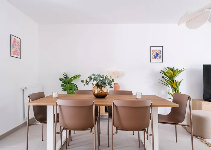 Dom wakacyjny Cosy & Neuve Pres Toulouse Muret