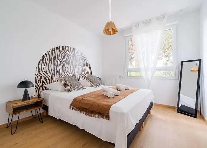 Dom wakacyjny Cosy & Neuve Pres Toulouse *